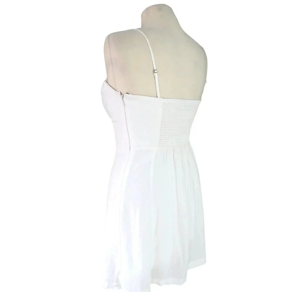 URBAN OUTFITTERS Kimchi Blue Lilyanna Linen Blend White Button-Down Dress Sz 4 - Picture 4 of 7